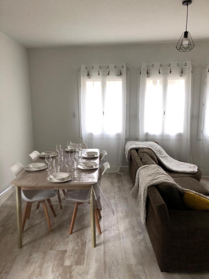 Appartement Cosy Et Lumineux Caussens Extérieur photo