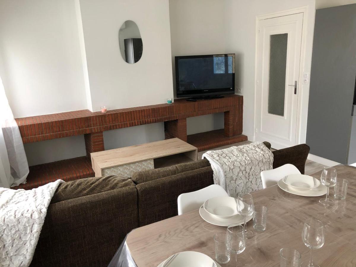 Appartement Cosy Et Lumineux Caussens Extérieur photo